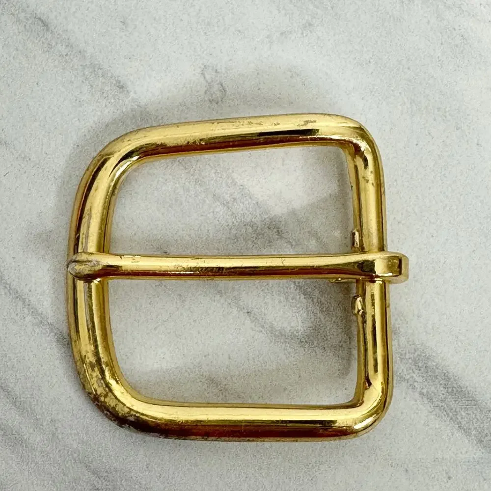 Gold Tone Rounded Simple Basic Belt Buckle - Picture 1 of 9